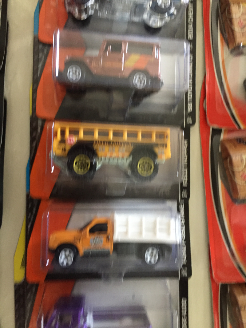 Illustration for article titled Colossal Die-Cast Collection - Box 72 - Mixed Bag